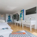 Apartamento Na Barra Da Tijuca A Passos Da Praia